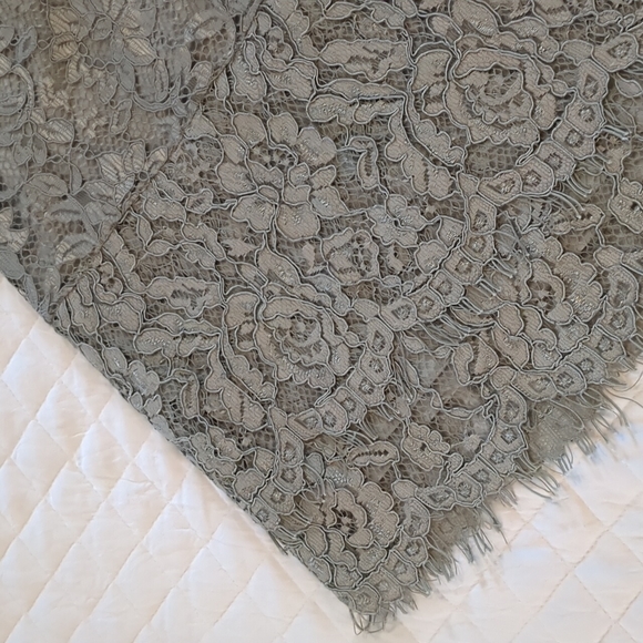 MIKAROSE Lined Lace pencil skirt - Picture 5 of 8